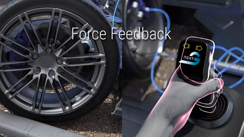 A two-part picture in which a smashed car wheel is driving onto a kerb on the left. On the right you can see a joystick with a hand with red outlines. Force Feedback is written above both pictures.